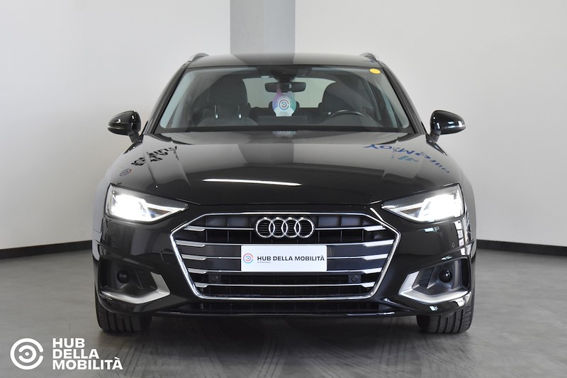 AUDI A4 Avant 30 TDI/136 CV S tronic Business Advanced